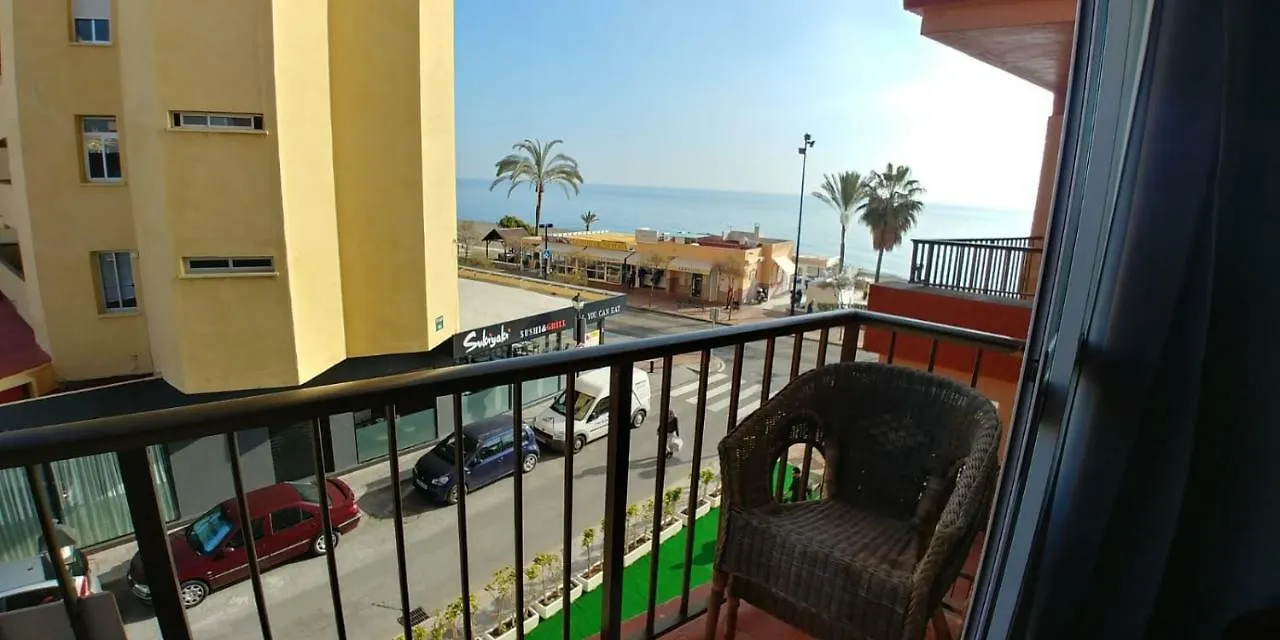 Perla 4 Hotel Fuengirola 0*,